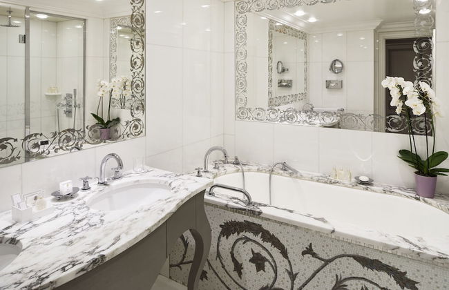 Hôtel Plaza Athénée - Dorchester Collection - Foto 68