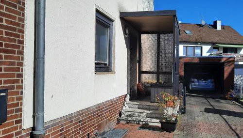 Farbenfrohe Dachgeschoßwohnung - Foto 5