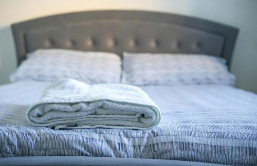 Stunning Two-Bedroom Apartment at A3REE, Free Parking, near Cribbs Causeway Mall - Foto 55