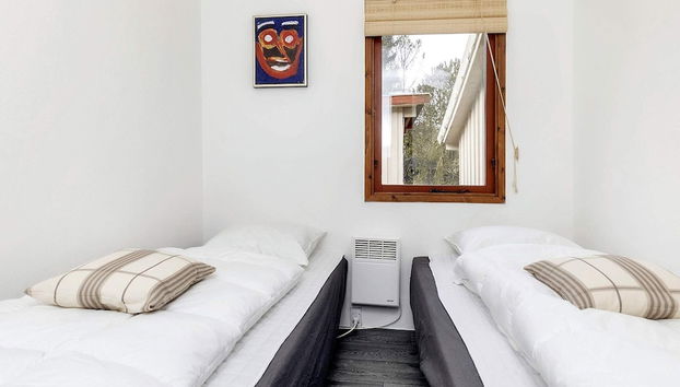 8 Person Holiday Home in Oksbol - Foto 2, Habitación