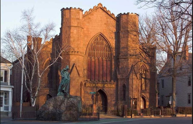 Ferry to Provincetown or Salem - Foto 8