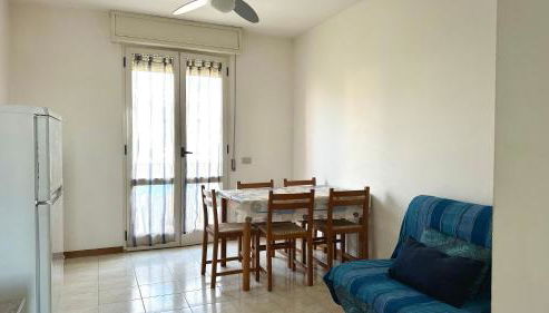 F003 - Fano, comodo trilocale vicino al mare - Foto 2