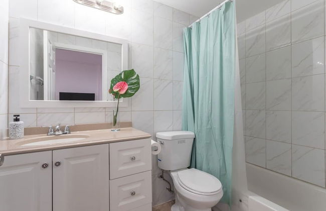 Cherry Suites 3BR Apt w W D Pool Table - Foto 13