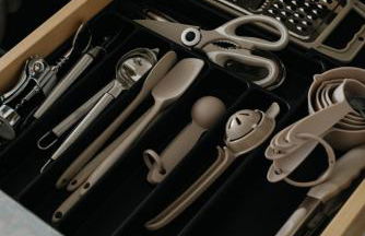 New 3BR Home with Private Yard and Game Room and Parking - Foto 25