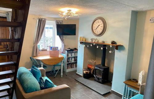 Snowdrop Stone Detached Cottage - Photo 6