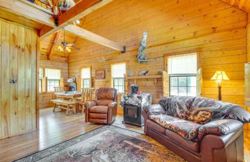 Secluded Oakland Cabin with Private Yard! - Foto 2