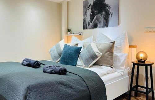 MoonDayHomes - TopLocation I 4Persons I Gallery Maisonette Boutique Apartment PERA - Foto 5