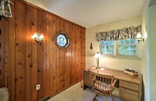 Family-Friendly Fish Creek Cape House with Deck! - Foto 5