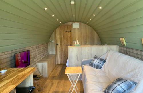Cosy escape heated luxury pod with hot tub - Foto 25