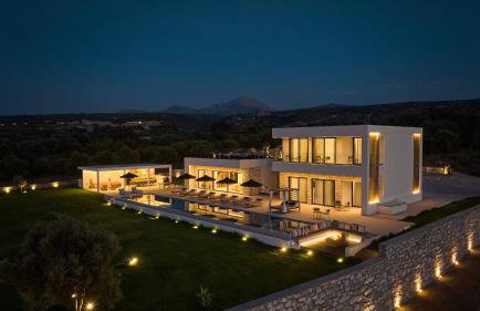 Gavras Exclusive Villas, with Infinity Pools, Spa Whirlpools & SeaViews, By ThinkVilla - Foto 65