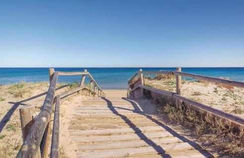 Nice Apartment In Piles With Wifi - Foto 19