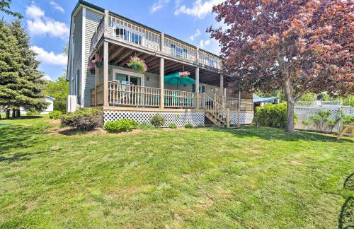 Lake Champlain Home with Decks, Kayaks and Fire Pit! - Foto 31