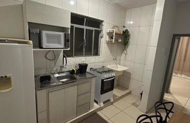 Apartamento em frente à Rodoviária - Foto 2