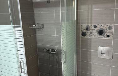 Grey Pearls Apartments - Photo 15