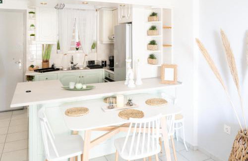 Julie's Home Παραλία Ακράτας - Foto 7