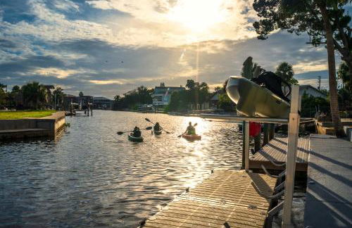 Hernando Hideaway:Heated Pool/Decks/Dock/Balcony/Yard w/ Firepit/Kayaks - Foto 49