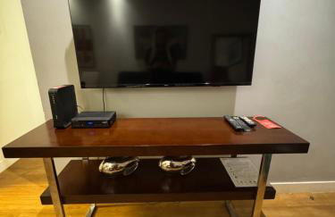 Leblon - Vista Mar no Top Flat Leblon com Academia, Garagem e Arrumação Diária - True Rio - Photo 18