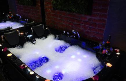 Apartament z jacuzzi w centrum Sanoka - Foto 3