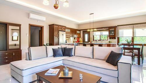 Zissis Villa & pool 5min drive to beach - Foto 5