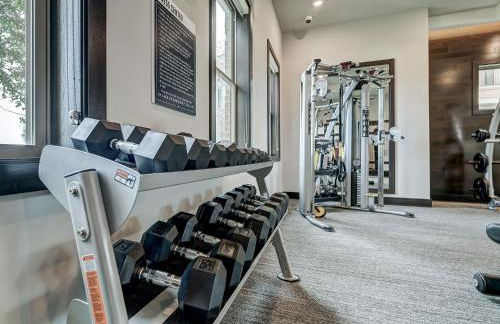 AVE Las Colinas - Short Stay Furnished Apartment - Foto 19