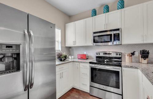 4 BD 3 BA Lucaya Village 15-101 - Foto 7