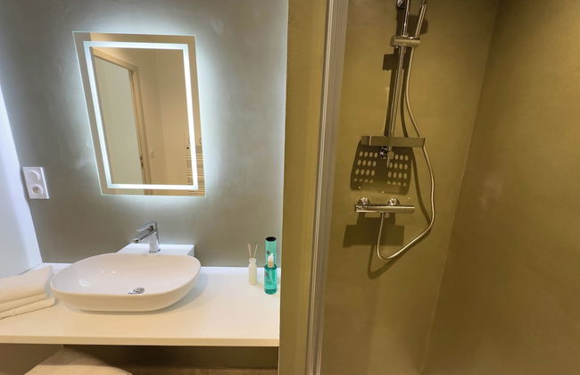 Les Suites du 13 - Foto 25