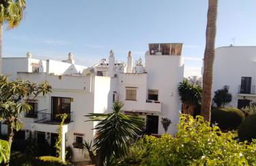 Montebello - Photo 24