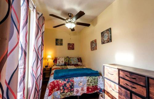 Quaint Cozy Cottage Perfect for a Peaceful Getaway in West Virginia - Foto 11