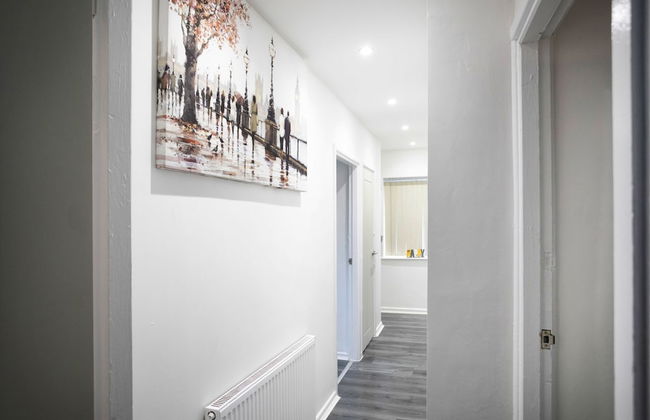 Nottingham Top Serviced Home - Photo 42