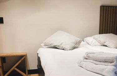 Apartamento dúplex en el puente histórico, Gra de Fajol - Photo 18