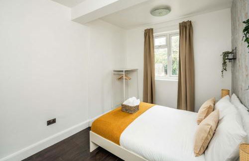 Lovely 3 bed house in Feltham - Foto 12