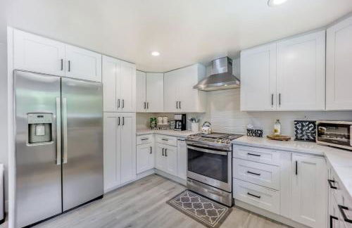 601-Lavish Family Home w AC & Patio near Meta & Stanford - Foto 9