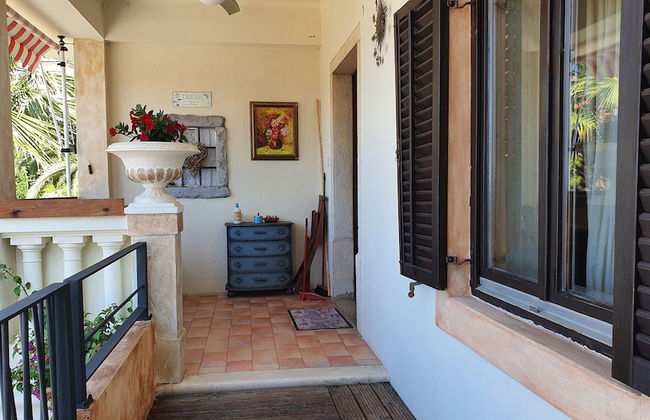 Monfort Apartments - Photo 2