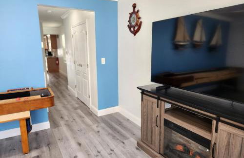 Lower Chelsea Lookout- On Water by Beach & Boards! - Foto 33