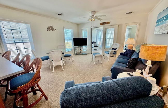 Rodney Avenue 3B - Photo 9