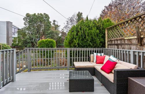 5-Bedroom Home with 2 Kitchens & Rooftop Deck, U Street and Shaw - Foto 60