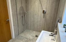 The Lake House - Photo 12