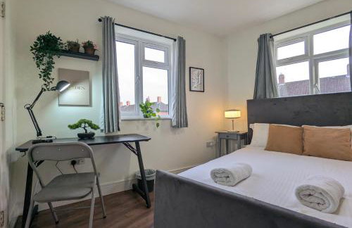 5 Ensuite Bedroom House Near Centre Free Parking - Foto 26