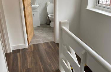 Large Rooms with Desk, Gardens & Great Transport - Foto 11