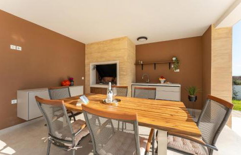 Awesome Home In Policnik - Foto 14