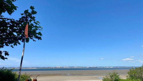 La vigie les pieds dans l'eau - Foto 2