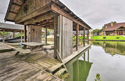 Quiet Lake Conroe Townhome with Water-View Deck - Photo 1