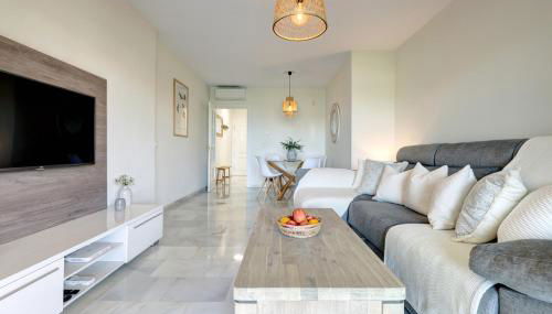 La Cala gorgeous 2 bedroom apartment with stunning gardens, pools and sea views - Photo 4