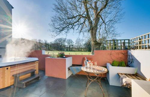 2 Bed in Tregaron oc-bow298 - Photo 1