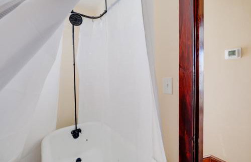 Walk to Main St and Campus! Dtwn Radford Home - Foto 18