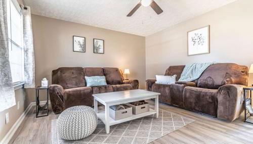 Fayetteville Home Away from Home, Pet Friendly - Foto 3