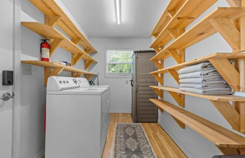 The Cottage on Abbey- Relaxing Summer Getaway in Harrison - Foto 19