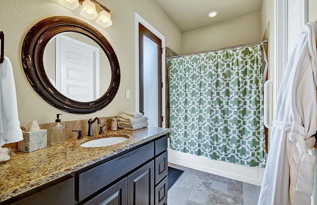 Luxurious Hill Country Retreat With Pool and Firepit! - Photo 32