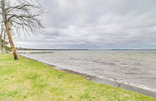 Family-Friendly Houghton Lake House Steps to Lake - Foto 29