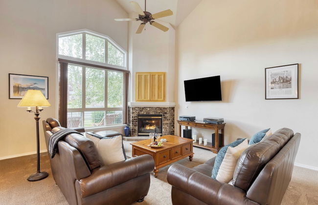 Deck + Hot Tub Community Golf Course Forest Ridge Loop - Foto 4